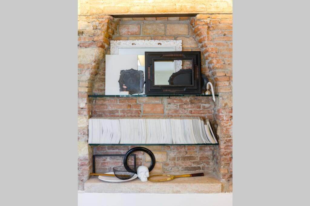 Punto Luce Home In Center Of Verona Ngoại thất bức ảnh